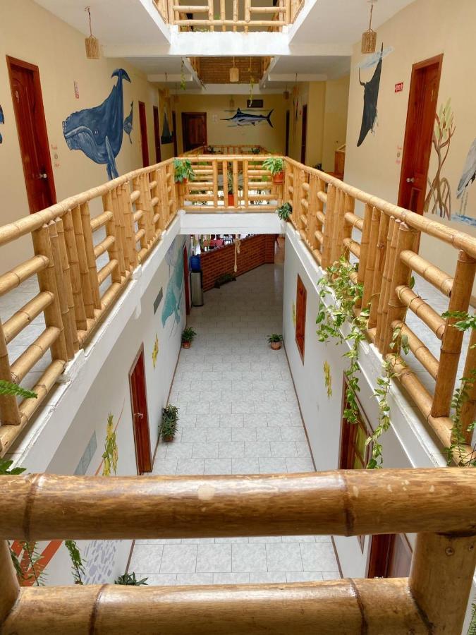 Whale House Hotel Puerto López Dış mekan fotoğraf